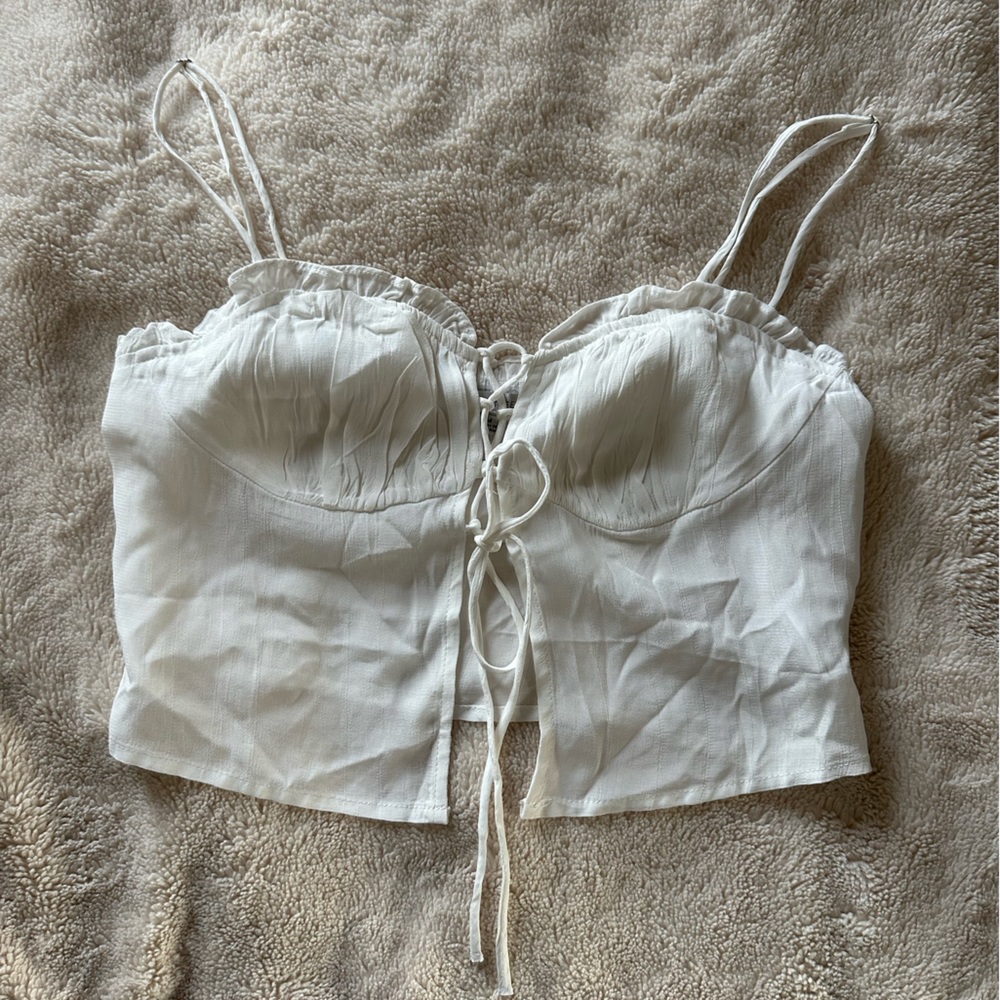 White lace up crop tank
